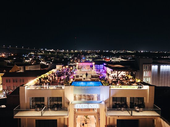 Cascada Elements Curacao Happy Hours