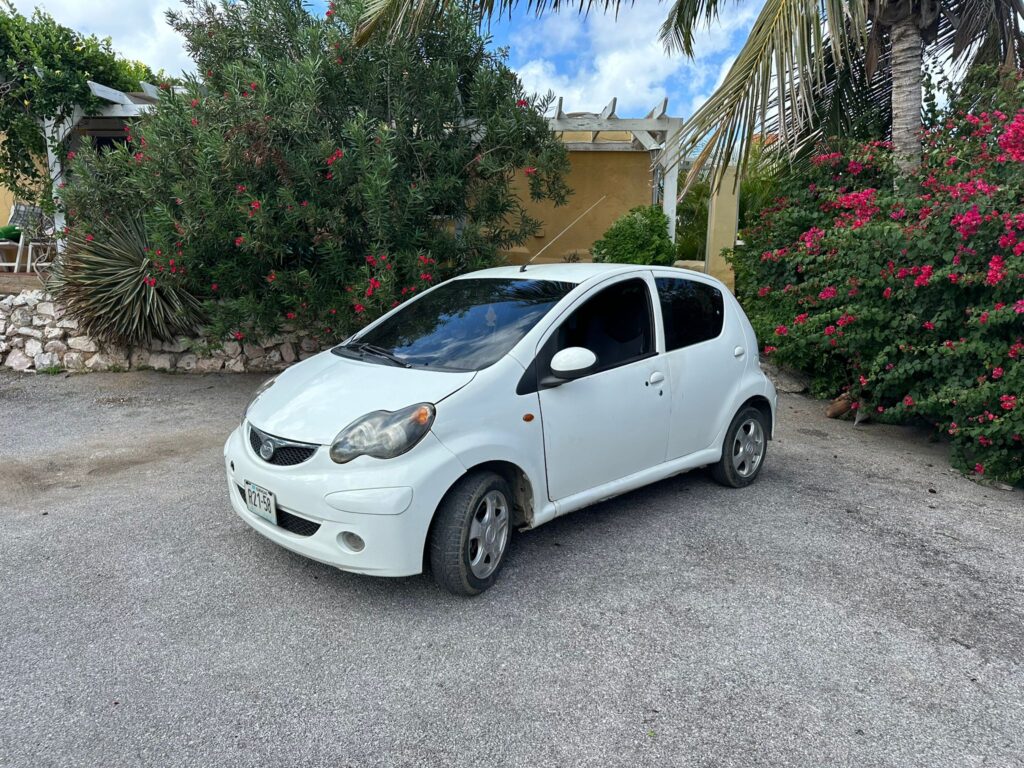 Studentenhuis-Casa2-Casa7-Combi-deal-autoverhuur-Curacao Studentenauto-Curacao-Autoverhuur Combi Deal met Casa 7 en Casa 2